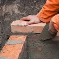Installing a lintel in existing brickwork