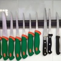 Lining up the knife