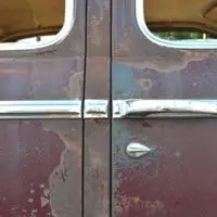 keep chrome from rusting