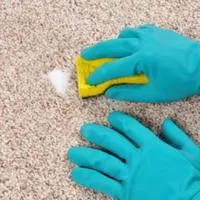 How to clean carpet with baking soda